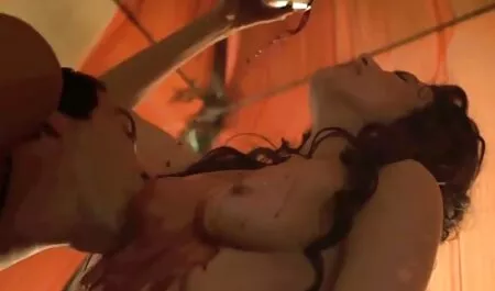 I-am dat o blonda papagal într-o păsărică tipe sexi moale