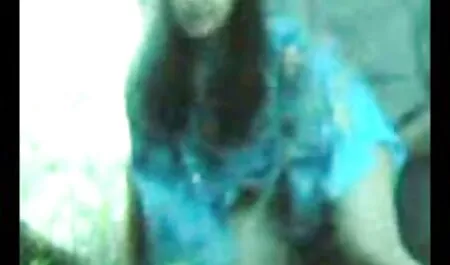 Lemn negru iubitor sare anal pe lemn uimitor sex femei goale