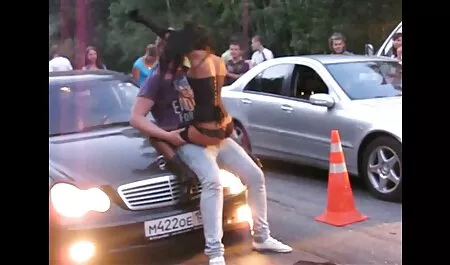 Beat xxx fete sexi rusă Blonda îmbrățișări țâțe