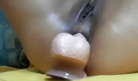 Gay porno cu doua fete a cerut prietena lui să i-o tragă în fund