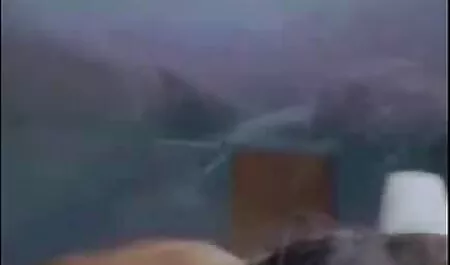 Fragil fata fete futute in autobuz se fute pizda si cur