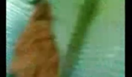 Fată drăguță sare de la iubitul fete nude sigiliu