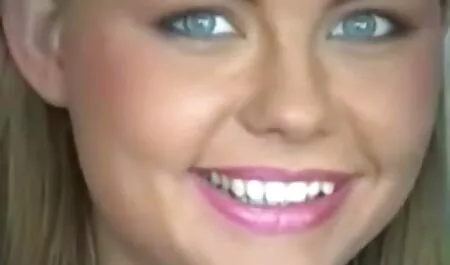 Aproape frumoasă vreau fete sexy Curvă rusă dracului peste tot.