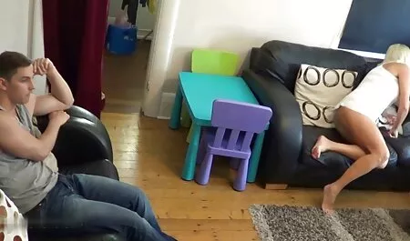 Anal Fistin cu sexy model și fete de 18 ani sex a vedea un alt bărbat
