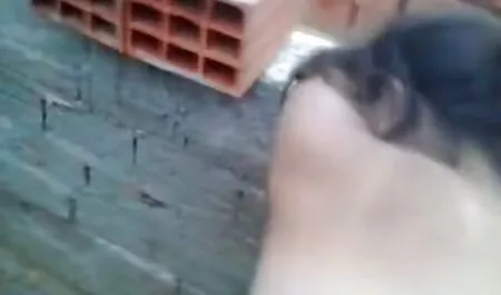Doi sex cu femei goale adolescenti curvele dracului un bătrân libidinos