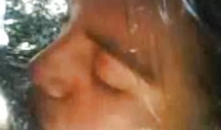 Cum să înșele un tânăr rus peste tot fete de 18 ani sexi