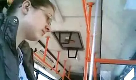 Un student videoclipuri cu fete dezbrăcate musulman beat a băut în casa unui bărbat și a trebuit să lucreze cu el.