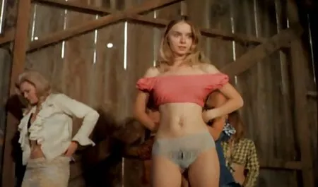 Armarea în fete sexi live bună în fața unui penis mare