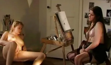Fecioara a luat primul ei cocoș în filme porno fete sexi pălărie