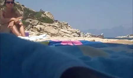 Blonde lesbiene lins șobolani fete si baieti fac sex pe canapea